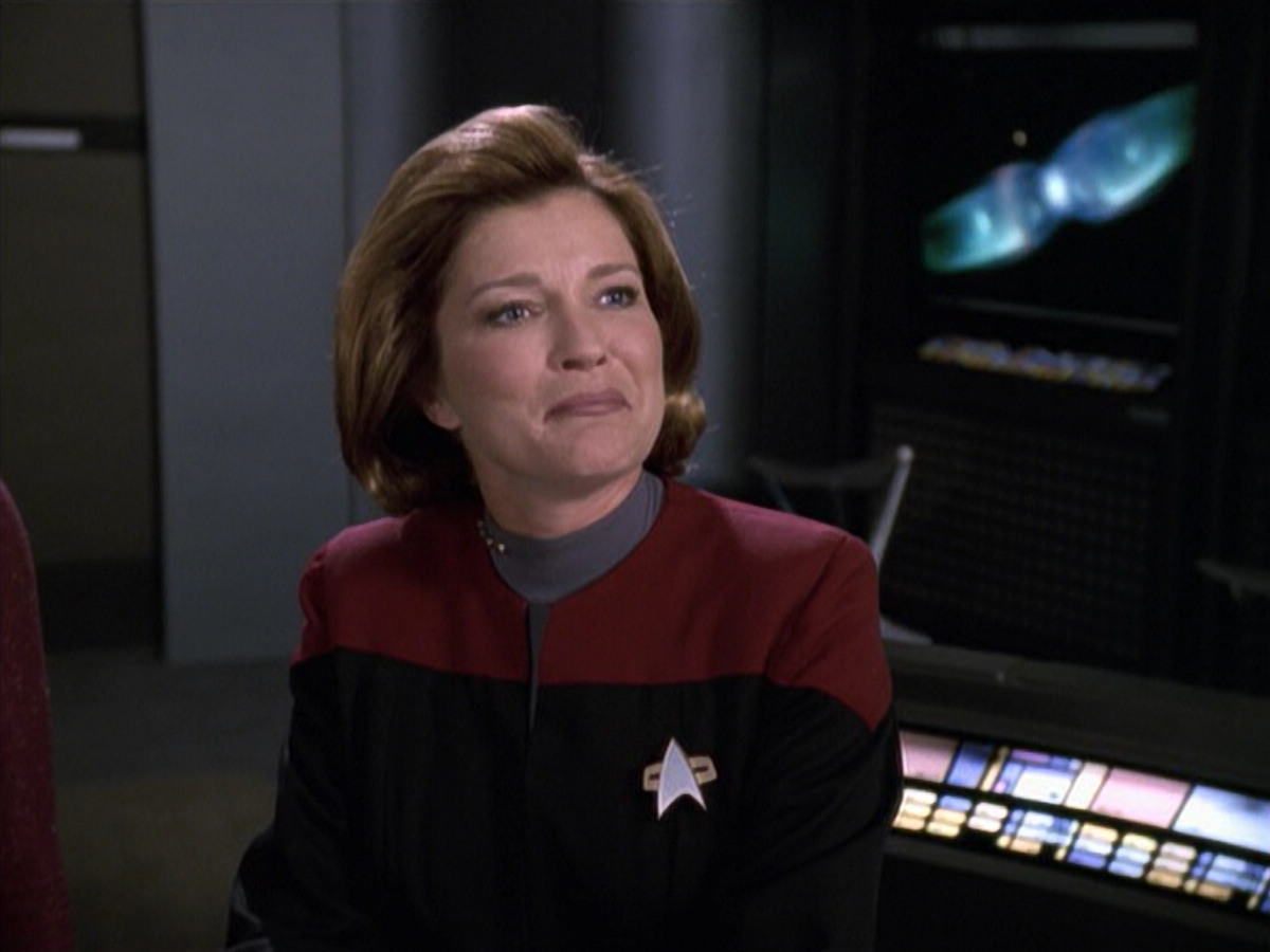 extant_StarTrek_VOY_6x13-Virtuoso_01596.jpg