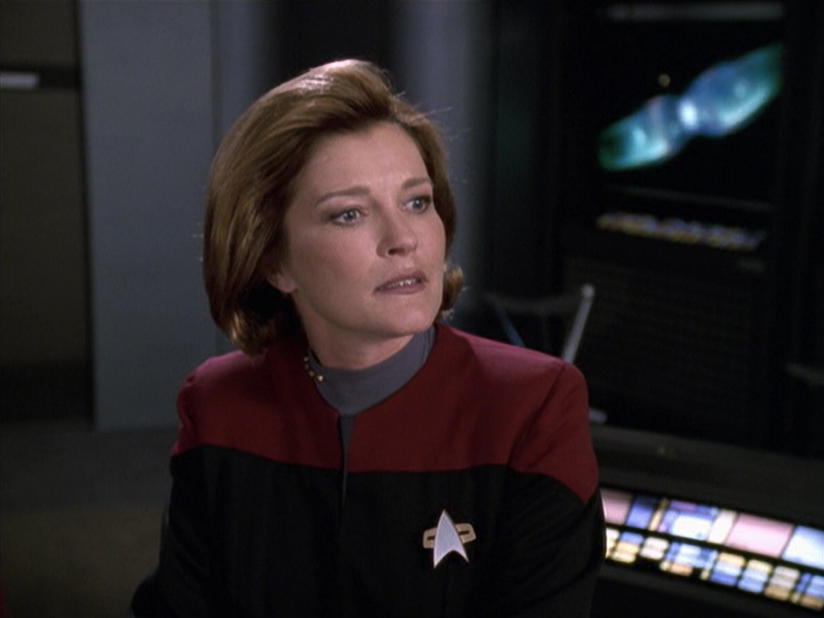 extant_StarTrek_VOY_6x13-Virtuoso_01600.jpg