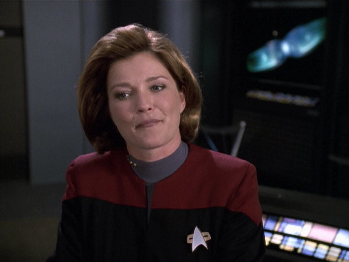 extant_StarTrek_VOY_6x13-Virtuoso_01603.jpg