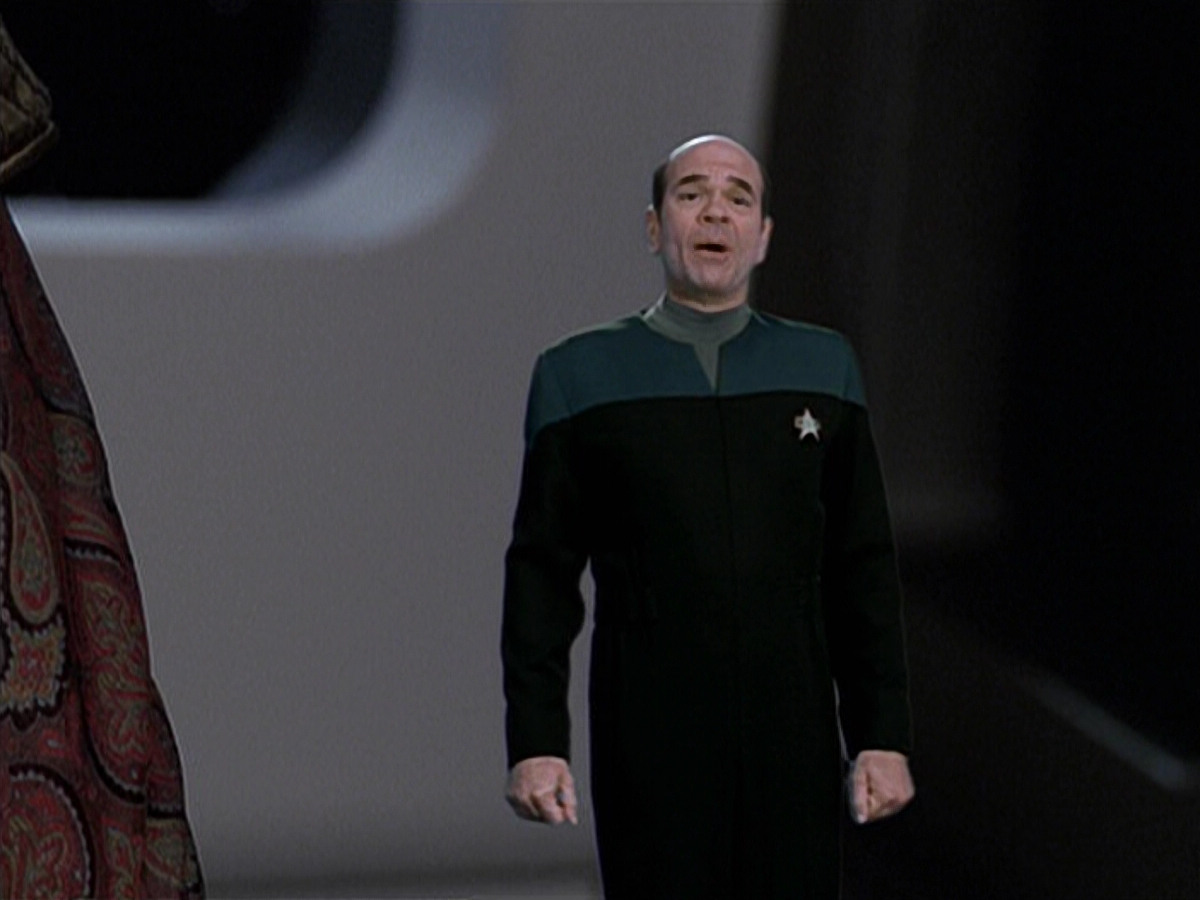 extant_StarTrek_VOY_6x13-Virtuoso_01666.jpg