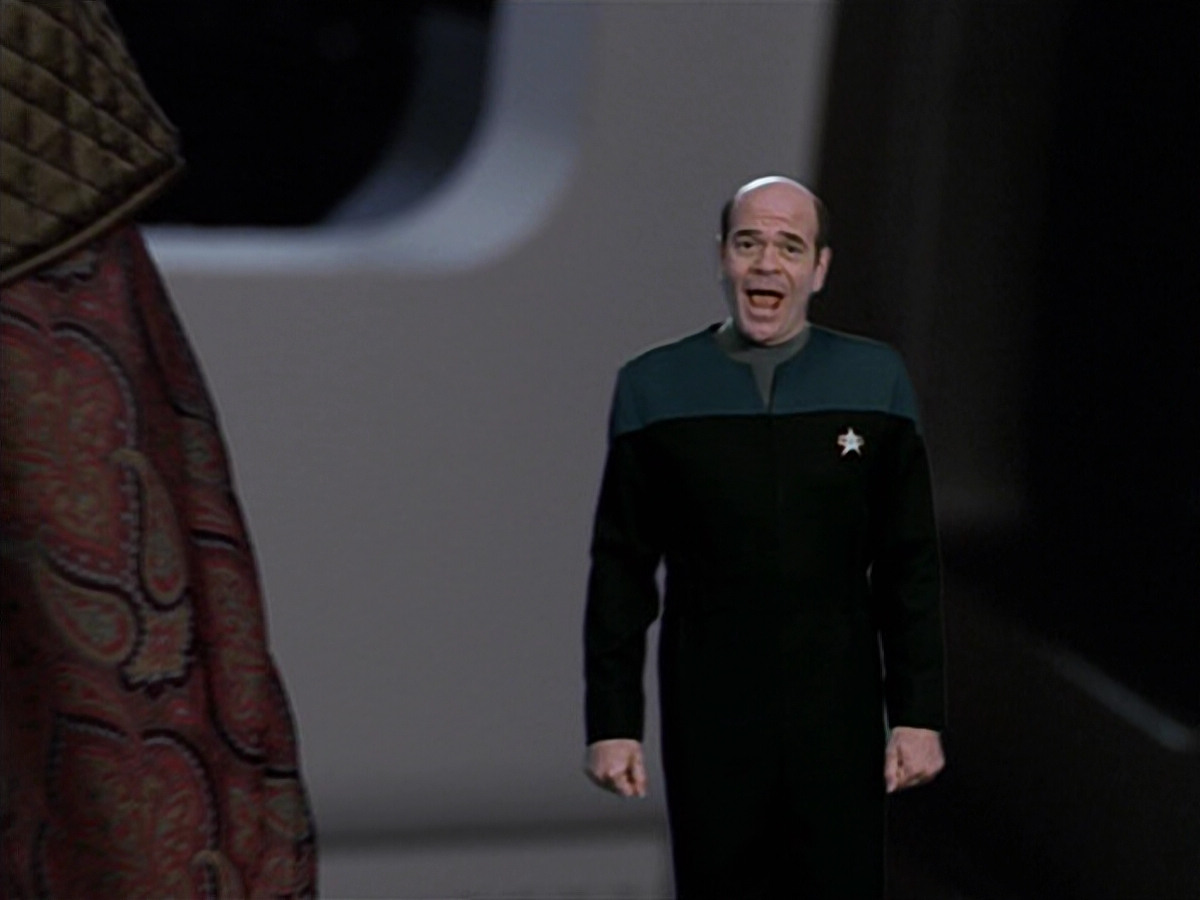 extant_StarTrek_VOY_6x13-Virtuoso_01668.jpg