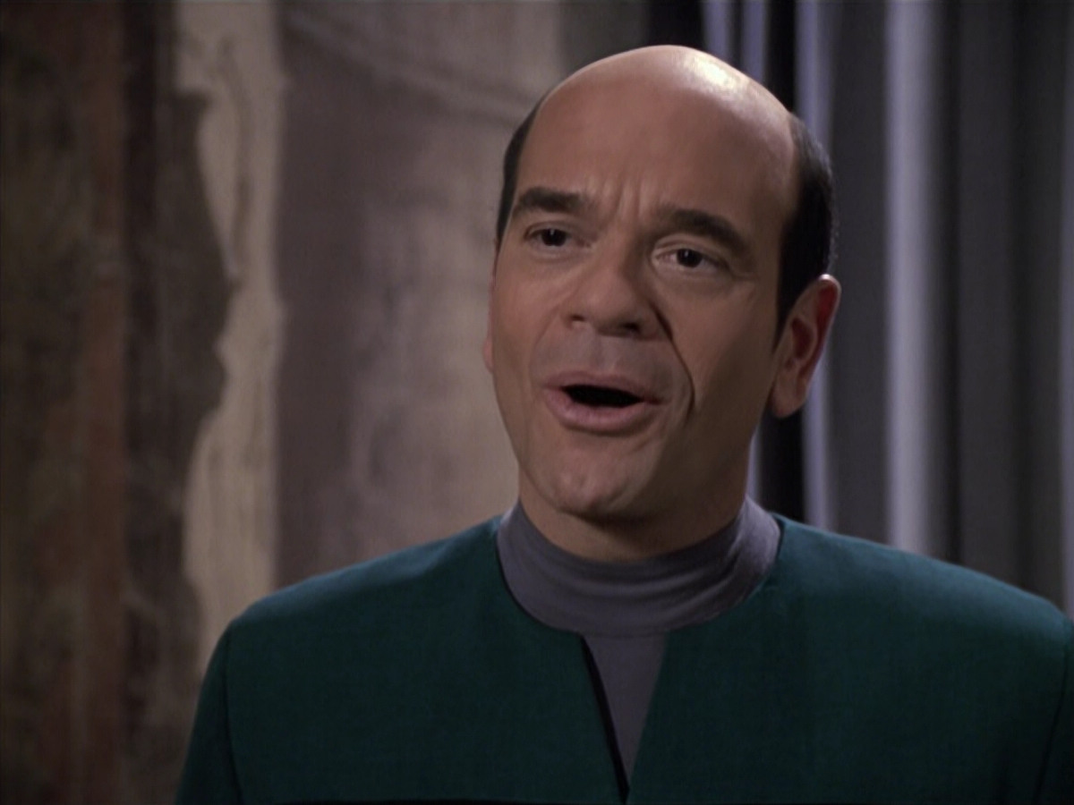 extant_StarTrek_VOY_6x13-Virtuoso_02075.jpg
