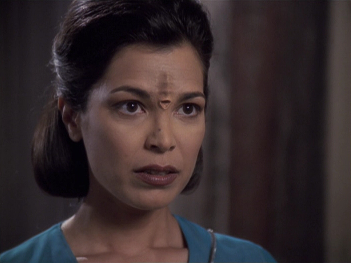extant_StarTrek_VOY_6x13-Virtuoso_02088.jpg