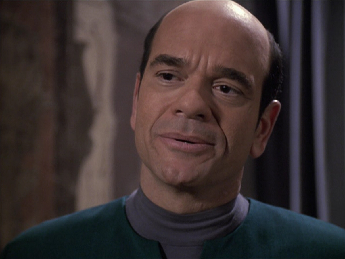 extant_StarTrek_VOY_6x13-Virtuoso_02109.jpg