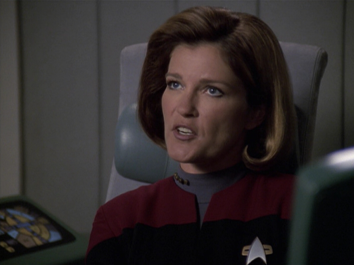 extant_StarTrek_VOY_6x13-Virtuoso_02207.jpg