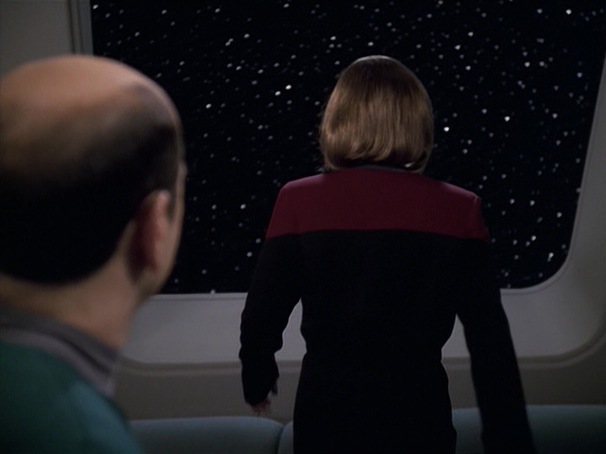 extant_StarTrek_VOY_6x13-Virtuoso_02302.jpg