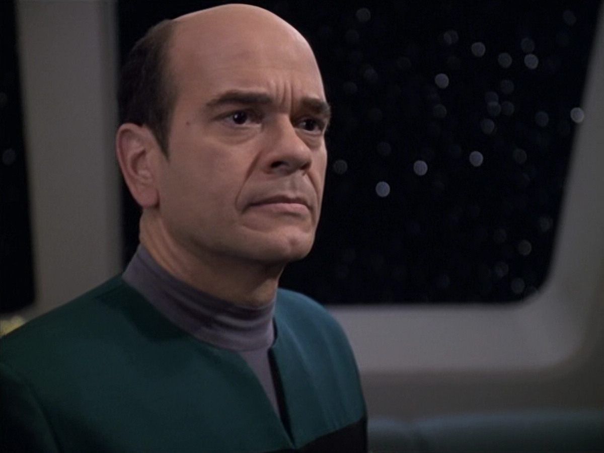 extant_StarTrek_VOY_6x13-Virtuoso_02362.jpg