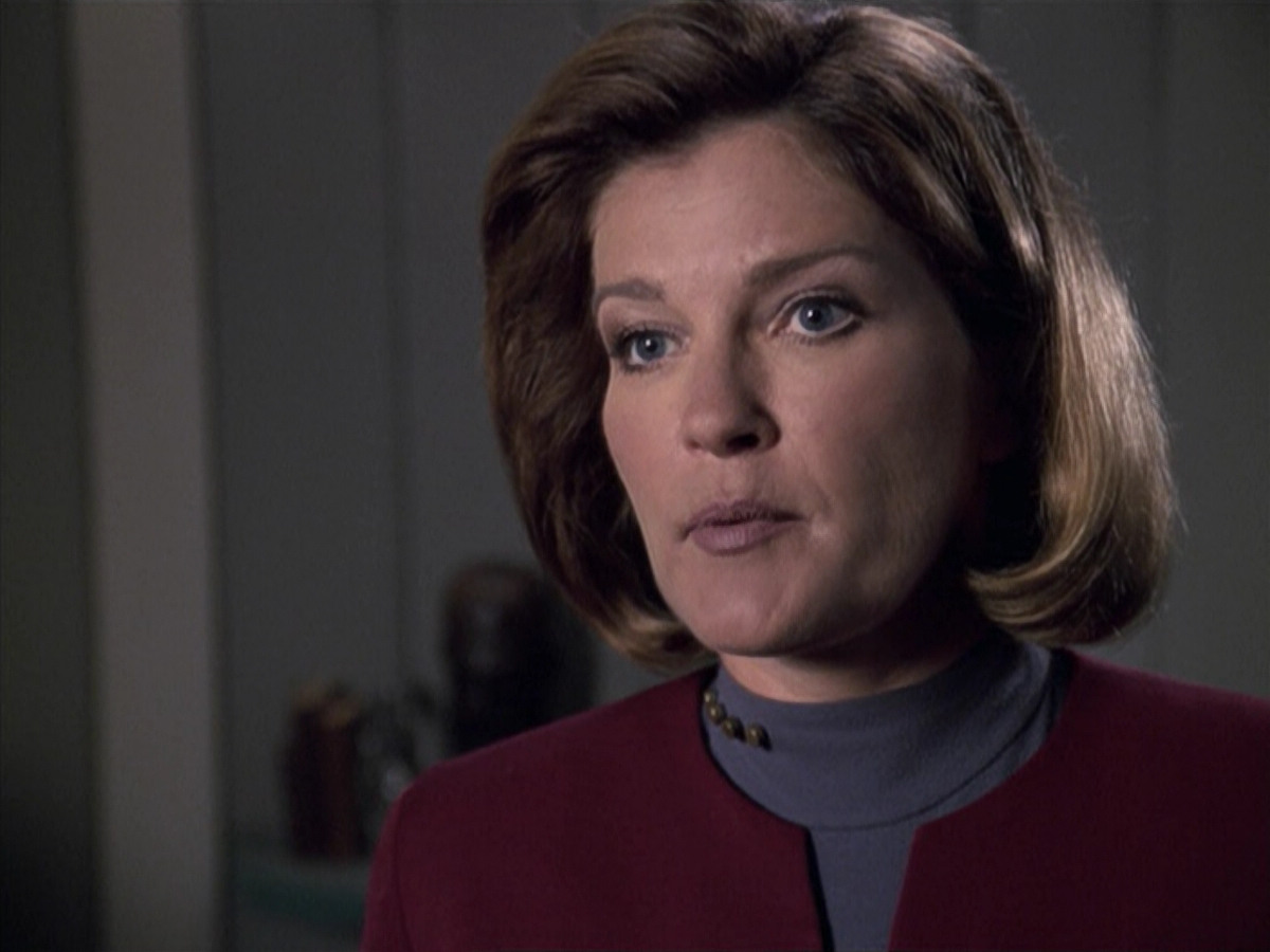 extant_StarTrek_VOY_6x13-Virtuoso_02370.jpg