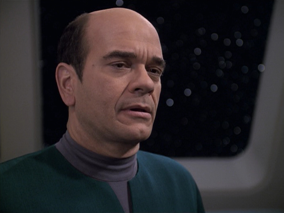 extant_StarTrek_VOY_6x13-Virtuoso_02394.jpg