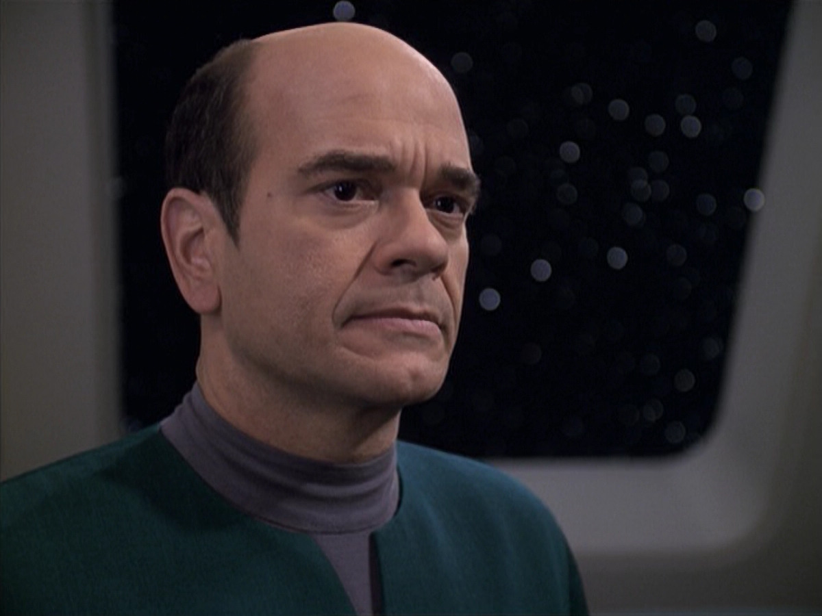 extant_StarTrek_VOY_6x13-Virtuoso_02401.jpg