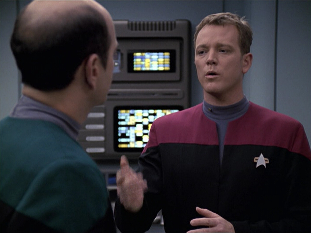 extant_StarTrek_VOY_6x13-Virtuoso_02459.jpg