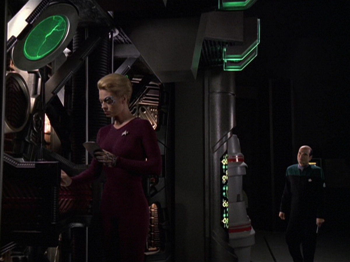 extant_StarTrek_VOY_6x13-Virtuoso_02510.jpg