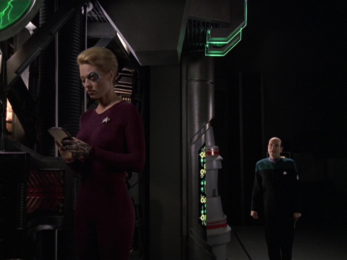 extant_StarTrek_VOY_6x13-Virtuoso_02515.jpg