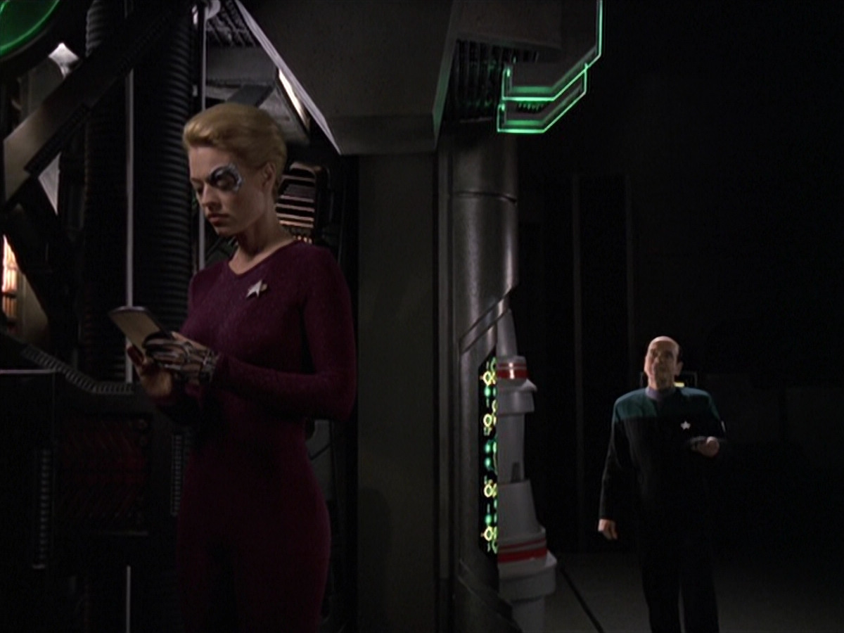 extant_StarTrek_VOY_6x13-Virtuoso_02516.jpg