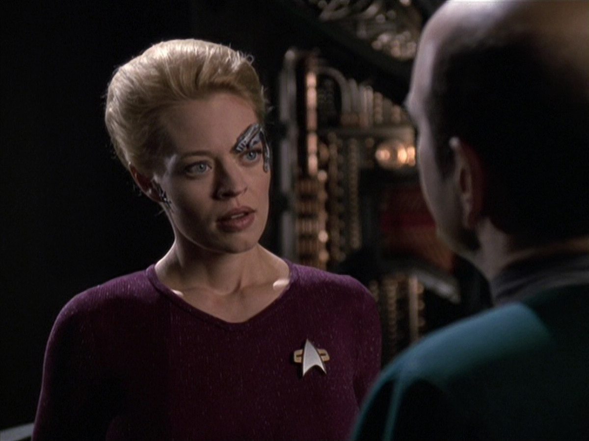 extant_StarTrek_VOY_6x13-Virtuoso_02590.jpg