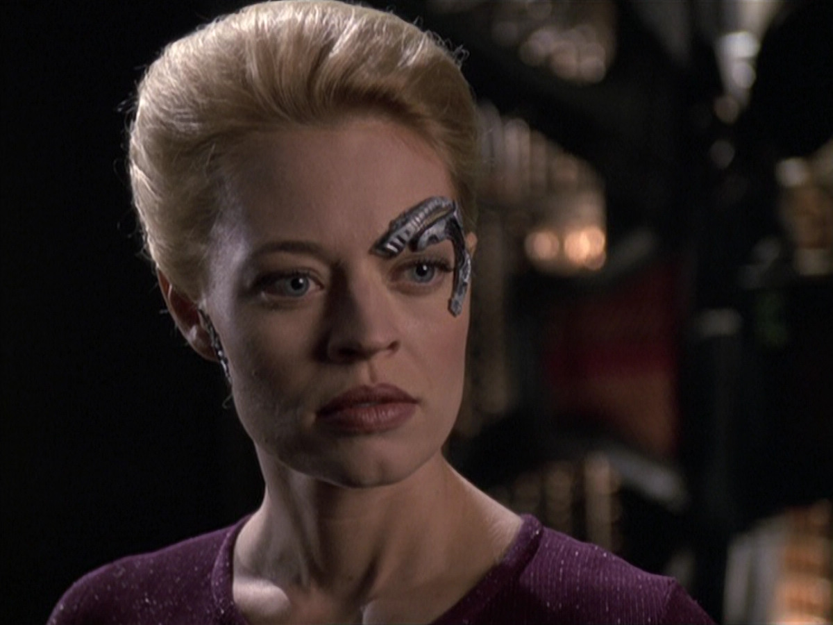 extant_StarTrek_VOY_6x13-Virtuoso_02718.jpg