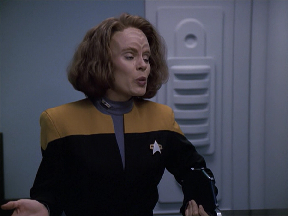 extant_StarTrek_VOY_6x13-Virtuoso_03088.jpg