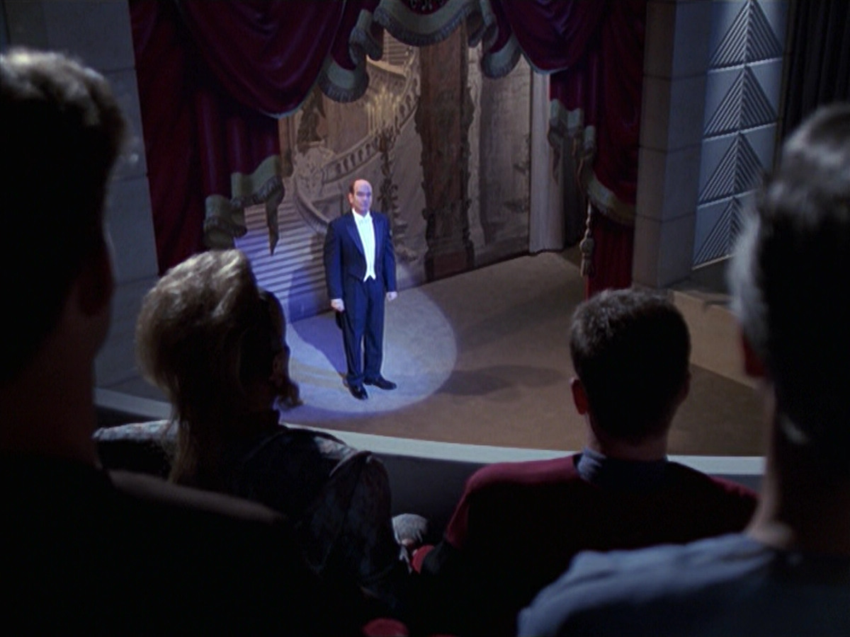 extant_StarTrek_VOY_6x13-Virtuoso_03115.jpg