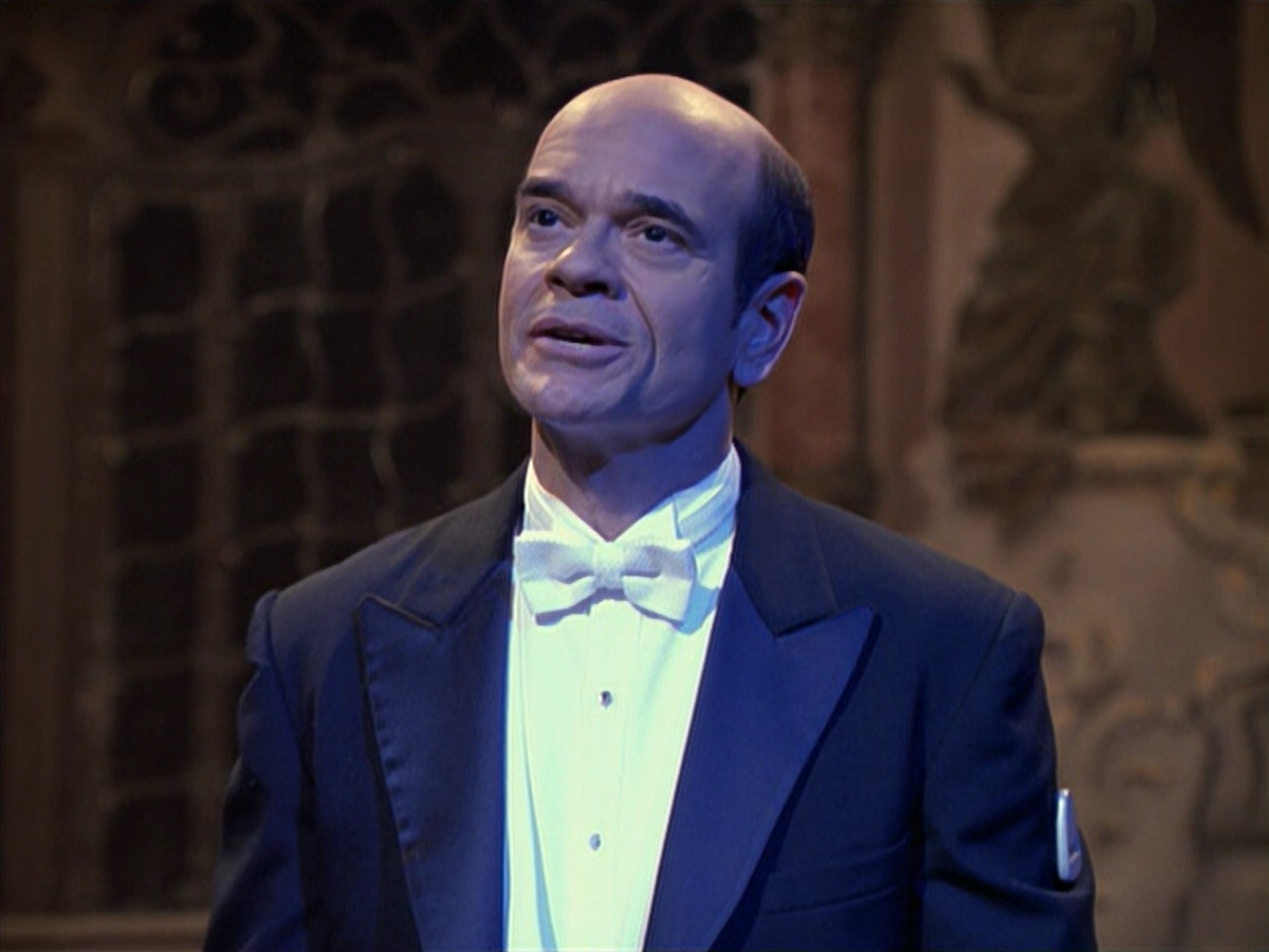 extant_StarTrek_VOY_6x13-Virtuoso_03119.jpg