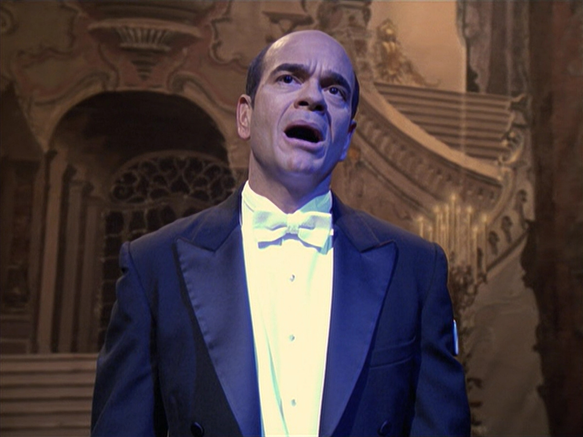 extant_StarTrek_VOY_6x13-Virtuoso_03176.jpg