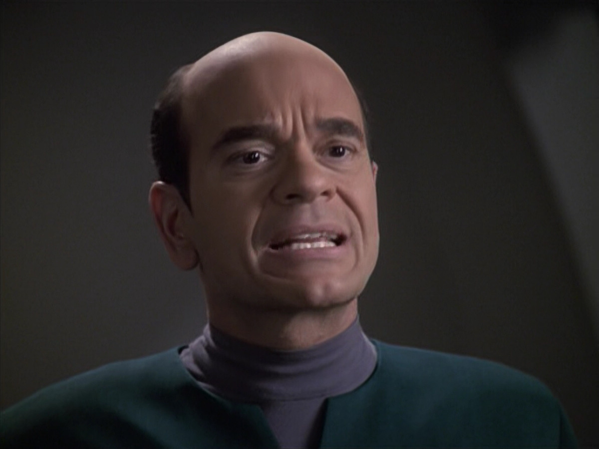 extant_StarTrek_VOY_6x13-Virtuoso_03466.jpg
