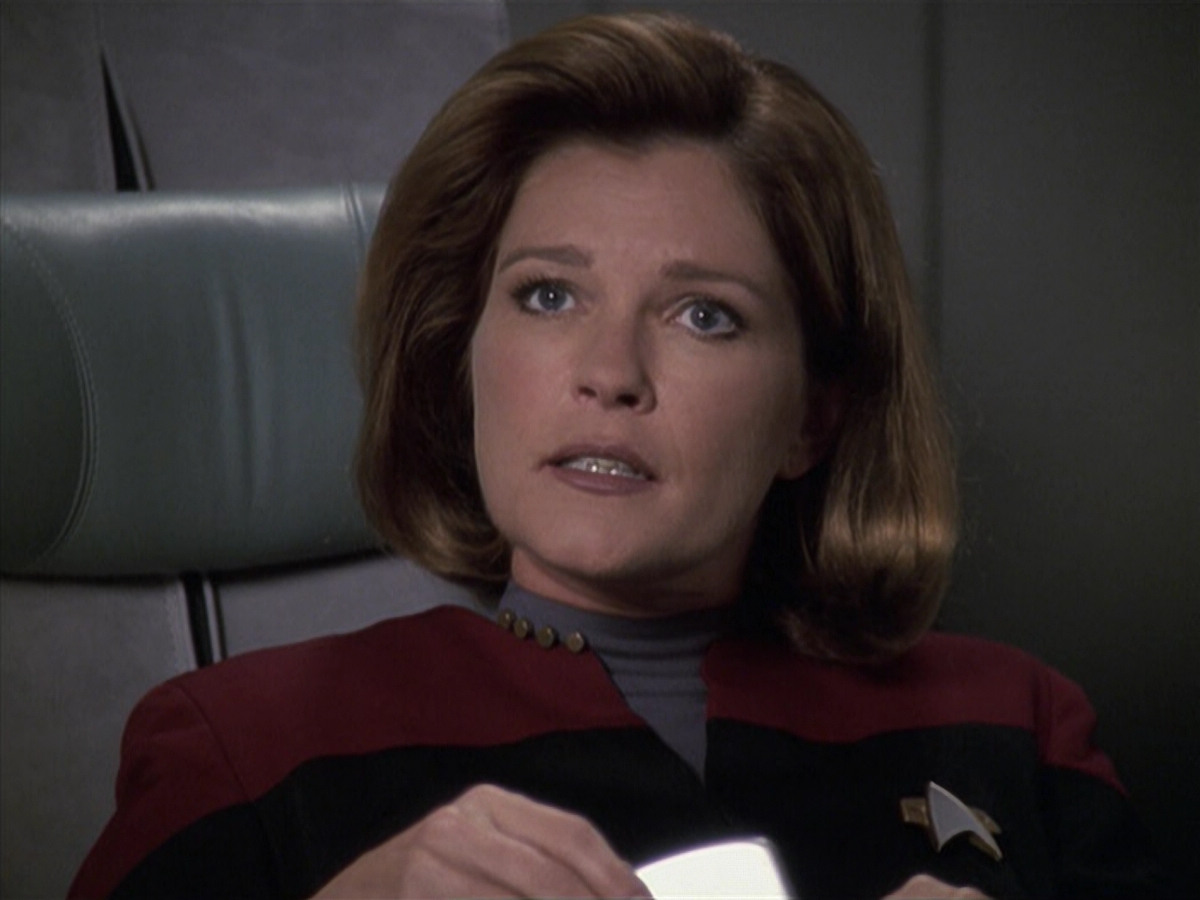extant_StarTrek_VOY_6x13-Virtuoso_03471.jpg