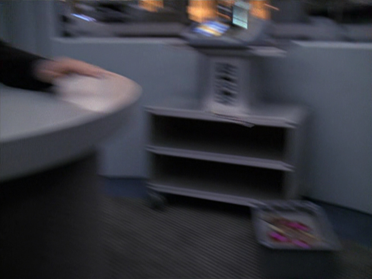 extant_StarTrek_VOY_6x13-Virtuoso_03512.jpg