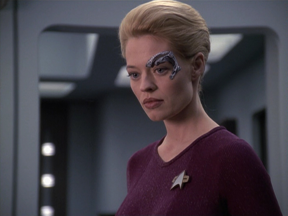 extant_StarTrek_VOY_6x13-Virtuoso_03566.jpg