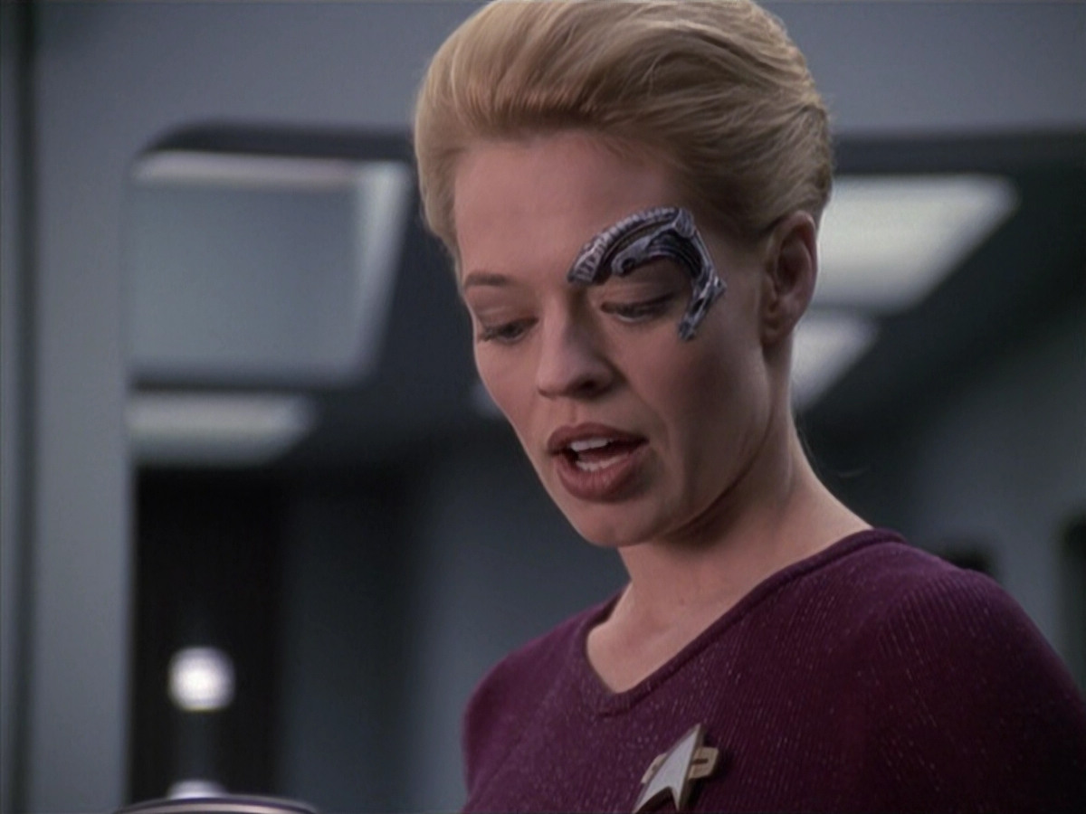extant_StarTrek_VOY_6x13-Virtuoso_03571.jpg
