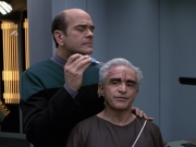 Filename=extant_StarTrek_VOY_6x13-Virtuoso_00033.jpg
Filesize=157KiB
Dimensions=1200x900
Date added=Dec 28, 2019 extant_StarTrek_VOY_6x13-Virtuoso_00033.jpg