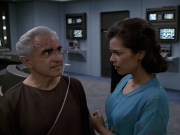 extant_StarTrek_VOY_6x13-Virtuoso_00103.jpg