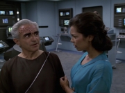 extant_StarTrek_VOY_6x13-Virtuoso_00105.jpg