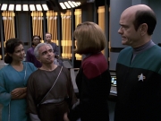 Filename=extant_StarTrek_VOY_6x13-Virtuoso_00127.jpg
Filesize=201KiB
Dimensions=1200x900
Date added=Dec 28, 2019 extant_StarTrek_VOY_6x13-Virtuoso_00127.jpg
