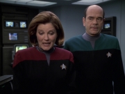 Filename=extant_StarTrek_VOY_6x13-Virtuoso_00162.jpg
Filesize=148KiB
Dimensions=1200x900
Date added=Dec 28, 2019 extant_StarTrek_VOY_6x13-Virtuoso_00162.jpg