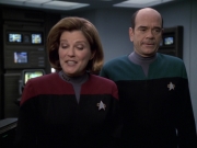 Filename=extant_StarTrek_VOY_6x13-Virtuoso_00163.jpg
Filesize=147KiB
Dimensions=1200x900
Date added=Dec 28, 2019 extant_StarTrek_VOY_6x13-Virtuoso_00163.jpg