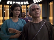 Filename=extant_StarTrek_VOY_6x13-Virtuoso_00180.jpg
Filesize=207KiB
Dimensions=1200x900
Date added=Dec 28, 2019 extant_StarTrek_VOY_6x13-Virtuoso_00180.jpg