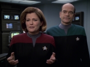 Filename=extant_StarTrek_VOY_6x13-Virtuoso_00188.jpg
Filesize=152KiB
Dimensions=1200x900
Date added=Dec 28, 2019 extant_StarTrek_VOY_6x13-Virtuoso_00188.jpg