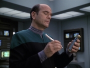 Filename=extant_StarTrek_VOY_6x13-Virtuoso_00228.jpg
Filesize=157KiB
Dimensions=1200x900
Date added=Dec 28, 2019 extant_StarTrek_VOY_6x13-Virtuoso_00228.jpg