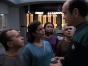 Filename=extant_StarTrek_VOY_6x13-Virtuoso_00504.jpg
Filesize=182KiB
Dimensions=1200x900
Date added=Dec 28, 2019 extant_StarTrek_VOY_6x13-Virtuoso_00504.jpg