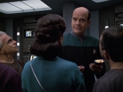extant_StarTrek_VOY_6x13-Virtuoso_00553.jpg