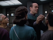 extant_StarTrek_VOY_6x13-Virtuoso_00558.jpg