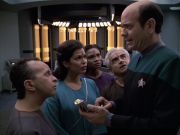 extant_StarTrek_VOY_6x13-Virtuoso_00571.jpg
