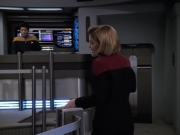 extant_StarTrek_VOY_6x13-Virtuoso_00714.jpg