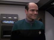 extant_StarTrek_VOY_6x13-Virtuoso_00808.jpg