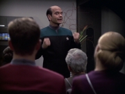 extant_StarTrek_VOY_6x13-Virtuoso_00866.jpg