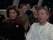 extant_StarTrek_VOY_6x13-Virtuoso_00867.jpg