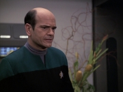 extant_StarTrek_VOY_6x13-Virtuoso_00878.jpg