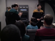 Filename=extant_StarTrek_VOY_6x13-Virtuoso_00897.jpg
Filesize=160KiB
Dimensions=1200x900
Date added=Dec 28, 2019 extant_StarTrek_VOY_6x13-Virtuoso_00897.jpg