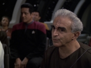 extant_StarTrek_VOY_6x13-Virtuoso_00934.jpg