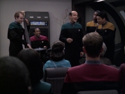 extant_StarTrek_VOY_6x13-Virtuoso_00966.jpg